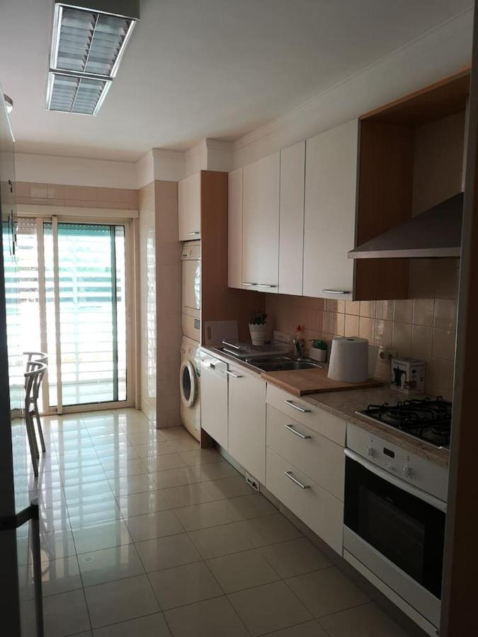 T1 Sea & Pool Apartment Caxias Ngoại thất bức ảnh